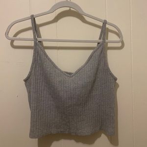 V-neck cropped tank top